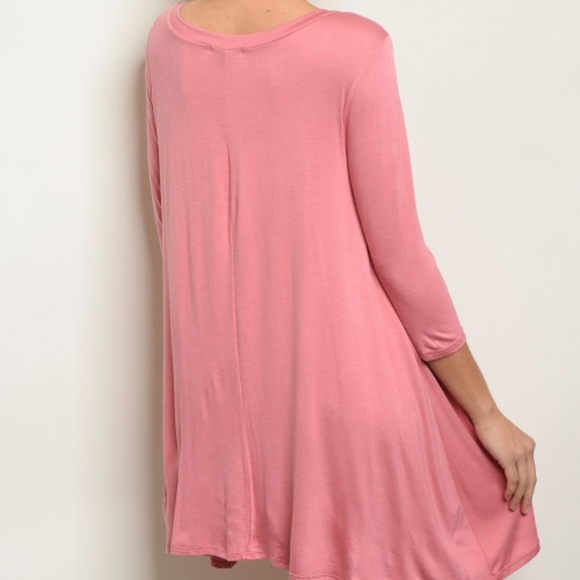 3/4 sleeve scoop neck jersey tunic dress. - Picture 2 of 3